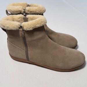 SoftWalk Helena Boots